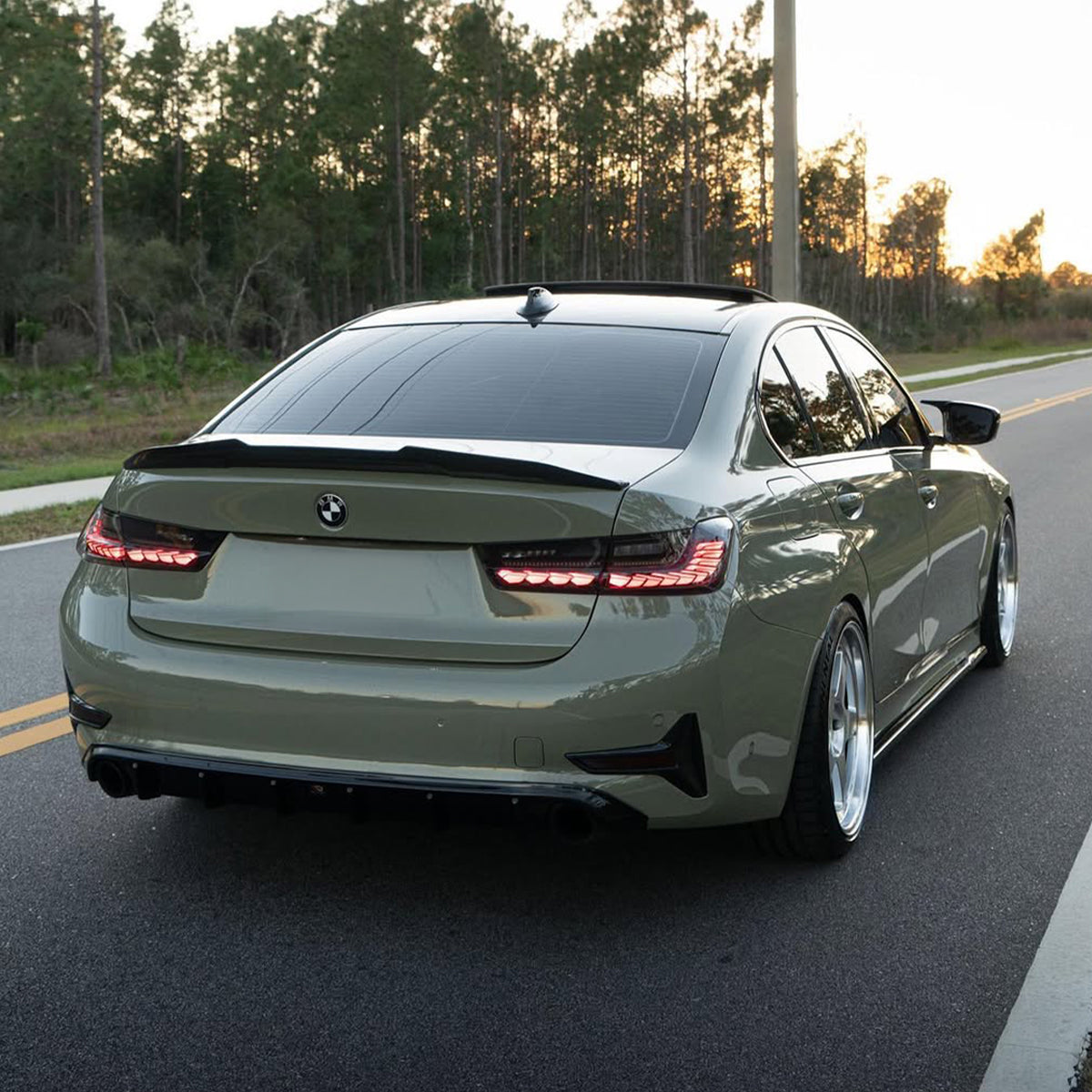 BMW G20 / G28 & G80 3 Series / M3 330i M340i GTS Style OLED Tail Lights